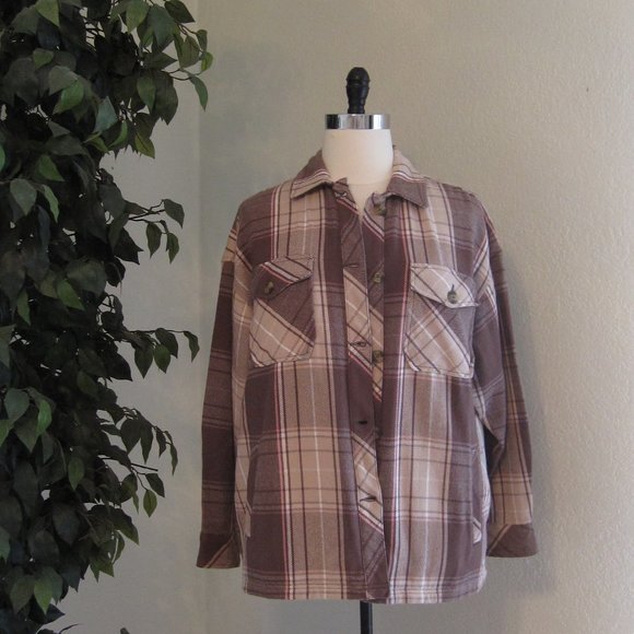 Aerie Offline Flannel Button Down Shacket - Like New - Picture 4 of 11
